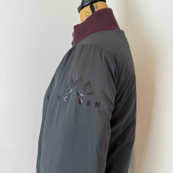 NORDEN PROJECT reversible puffer jacket burgundy black sustainable recycled - Picture 11 of 16
